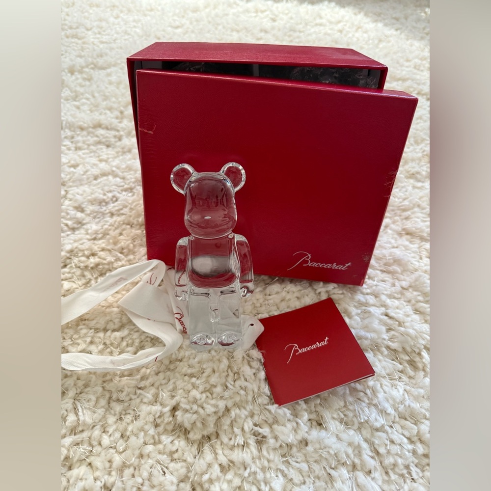 Baccarat Be@rbrick Fugurine - Clear 
Retail $660